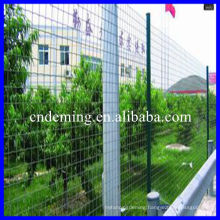 Free standing fencing